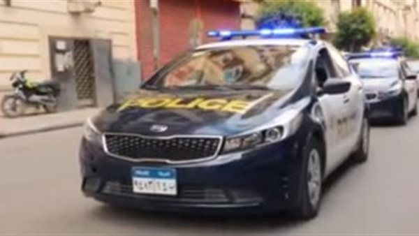 ترك رسالة: سيسافر للهجرة غير الشرعية. طالب يسرق 700 ألف من والده