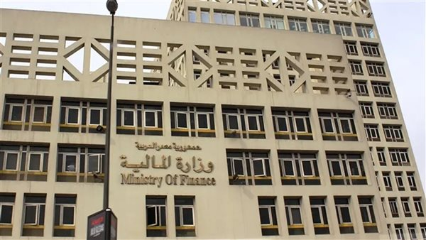 عاجل: صرف المقابل النقدي لرصيد الإجازات العادية للعاملين بالتعليم