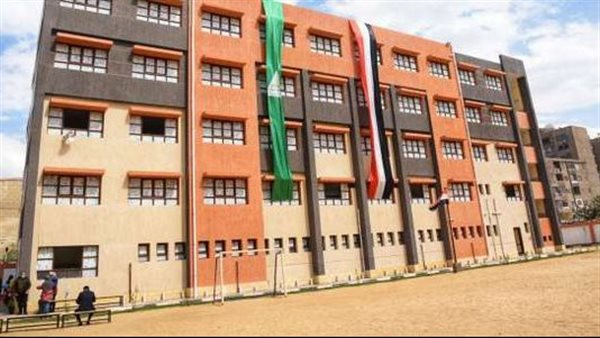 مدرسة خاصة تعاقب المتأخرين عن الدفع بالحبس ولي أمر يروي التفاصيل