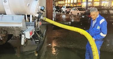 الأمطار تغرق بورسعيد وتواصل المحافظة جهودها لشفط المياه