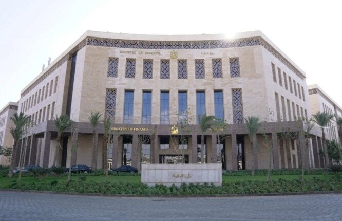 كم يوم يتبقى حتى صرف مرتبات نوفمبر 2025؟