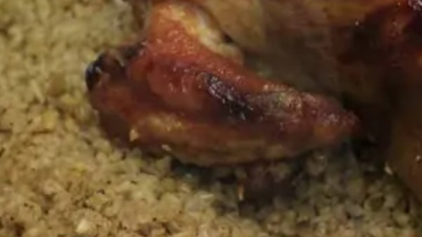 دجاج محشي فريك بطعم لا يقاوم