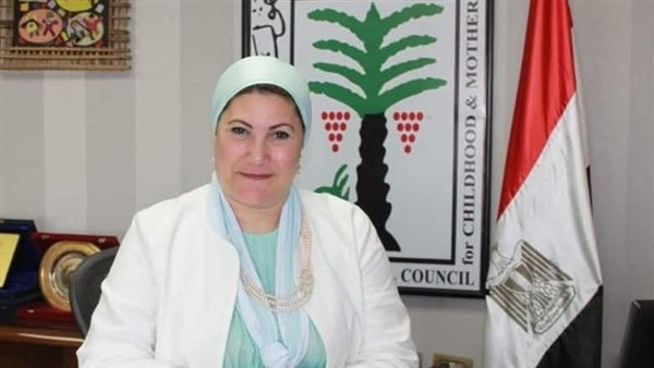 «الطفولة والأمومة» تنقذ طفلة الإسماعيلية من التسول وتبلغ النائب العام