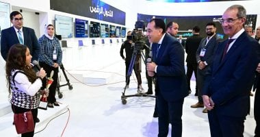 مدبولي: الاتصالات من أهم القطاعات المستقبلية