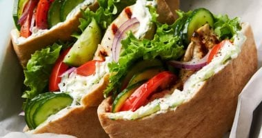 5 أفكار ساندويتشات سهلة التحضير للشغل والجامعة، صحية وتشبعك