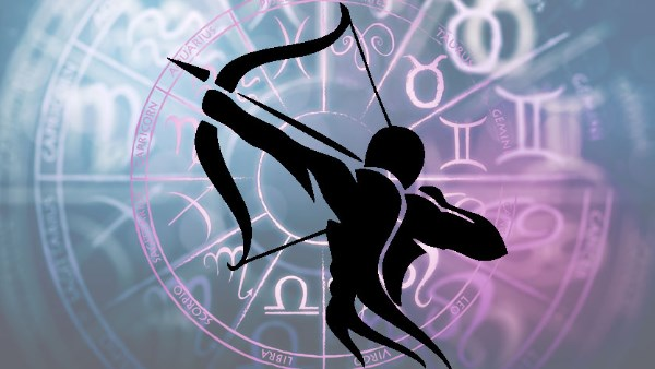 برج القوس حظك اليوم الإثنين 17 نوفمبر 2025: شارك ذكرى طريفة