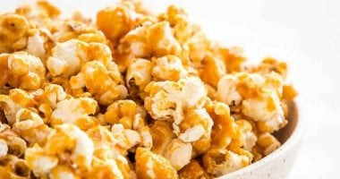 طرق تحضير أنواع مختلفة من الفشار لسهرات أجمل