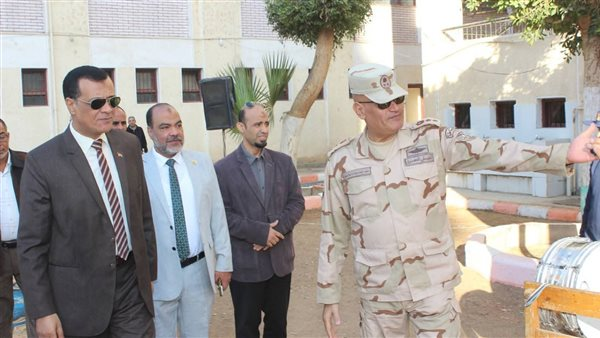 اللجنة المركزية تشيد بتفوق مدارس سوهاج العسكرية في منافسات التأسيس