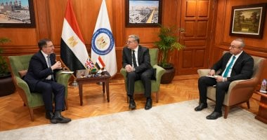 مباحثات مصرية-بريطانية في البترول والتعدين