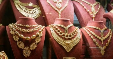 سوق الذهب في مصر يترقب نتائج قرار البنك المركزي حول الفائدة
