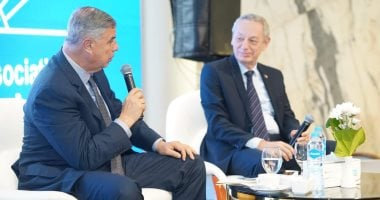 رجال أعمال الإسكندرية يبحثون مستجدات المشروعات وخططها مع المحافظة