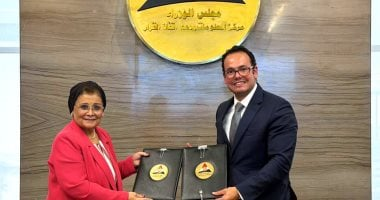 وثيقة تعاون بين القومى للسكان ومعلومات الوزراء لتعزيز الخصائص السكانية