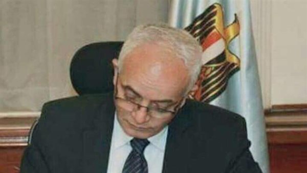 وزير التعليم السابق: المعلم الحقيقي يفهم ما وراء الدرجات والواجبات