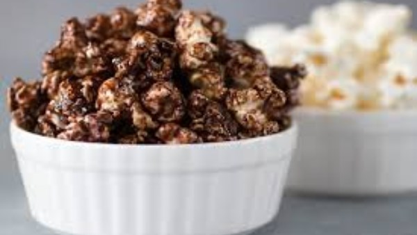 صينية فشار بالشوكولاتة ترند جديد يشعل تيك توك