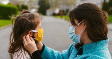 ما هو متغير K الذي بدأ ينتشر في أوروبا وأبرز علاماته؟