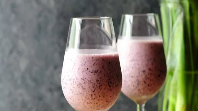 4 مخاطر من خلط الحليب مع الفواكه