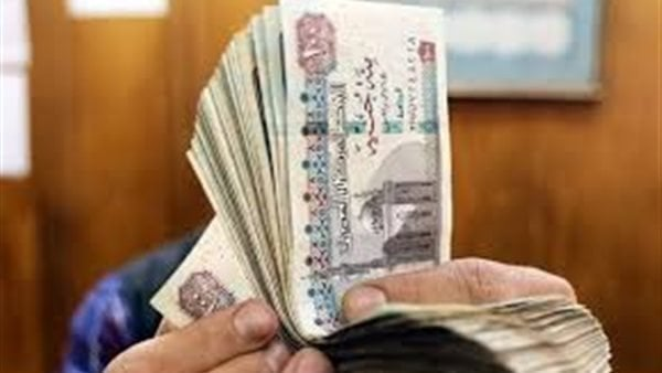 خلال ساعات صرف معاشات ديسمبر 2025