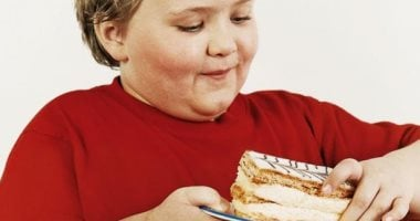 7 إشارات تدل على زيادة وزن طفلك بشكل غير صحي