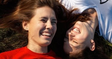 دراسة حديثة: قد يخفف غاز الضحك الاكتئاب الحاد بسرعة