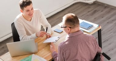 اليوم العالمي لذوي الهمم: قواعد إتيكيت في التعاملات اليومية