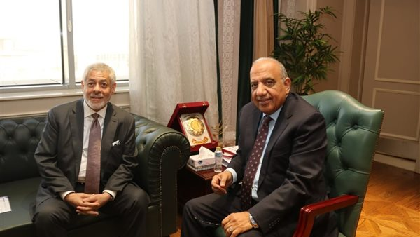 مصر والإمارات تتعاونان لتعزيز الطاقة المتجددة وتخزينها ضمن التحول