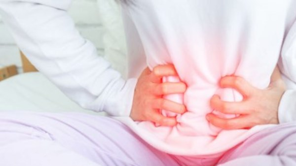 الشعر الزائد وحبوب الوجه: أبرز أعراض تكيس المبايض لدى السيدات