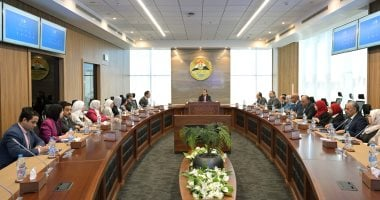 مدبولى يوجه مسؤولي مركز المعلومات لربط الجهات الحكومية إلكترونيا