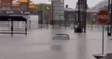 الفيضانات والسيول تجتاح إسرائيل وتغلق شوارع ومناطق عدة