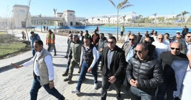 وزير الإسكان يتفقد سكن للمصريين ومدينة تراثية بالعلمين الجديدة