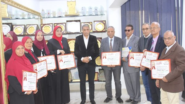 مدير تعليم الجيزة يكرم مسؤولي التربية الخاصة والدمج باحتفالية رسمية