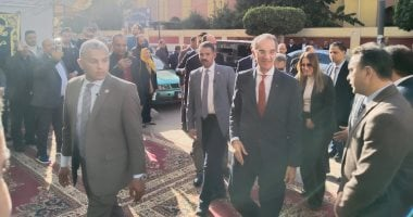 وزير الاتصالات يفتتح بريد المنصورة ويتابع تشخيص عن بعد بمستشفى الصدر