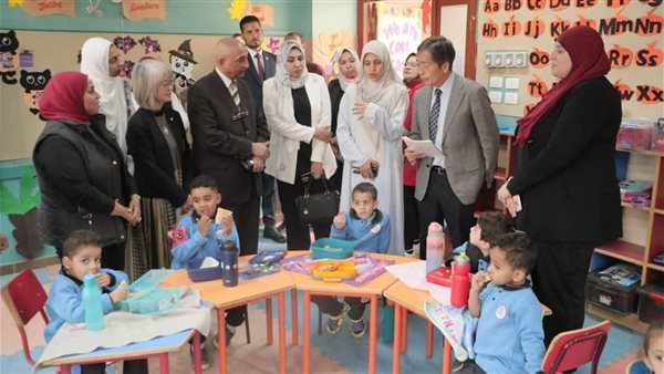 وفد المدارس المصرية اليابانية يزور إحدى مدارس الوادي الجديد