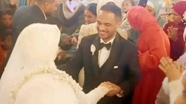 الصحفي منتصر سليمان يحتفل بزفافه بحضور الإعلاميين