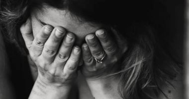 خبراء: تغييرات بسيطة في التفكير تخفف الألم المزمن