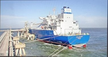 تصدير شحنة غاز مسال من مجمع إدكو إلى تركيا