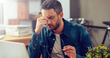 10 نصائح مع مكملات غذائية للحفاظ على اليقظة والتركيز طوال اليوم