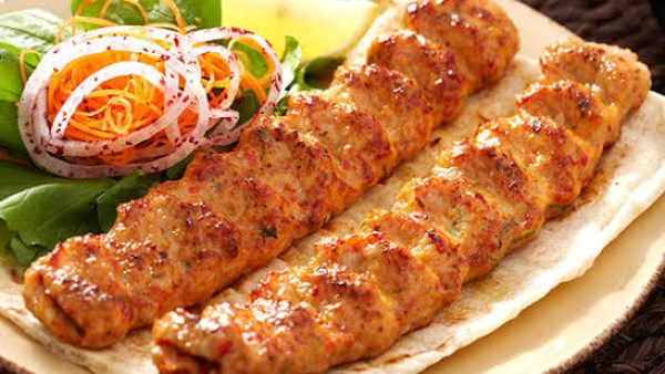 كفتة الدجاج: وصفة سهلة ولذيذة في البيت