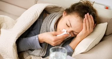 نزلة البرد أم أنفلونزا H1N1: كيف تفرق بينهما