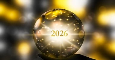 توقعات برج الثور 2026: تغير وظيفي وتحقيق العوض