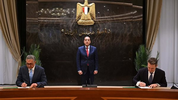 توقيع 6 مذكرات تفاهم واتفاقيات بين مصر والبنك الأوروبي لإعادة الإعمار والتنمية