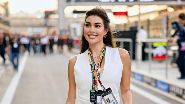 ياسمين صبرى تتألق بإطلالتها الأخيرة