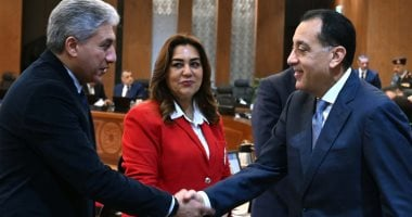 وزيرة التنمية المحلية: تحرير 781 محضر حرق مكشوف للمخلفات الزراعية