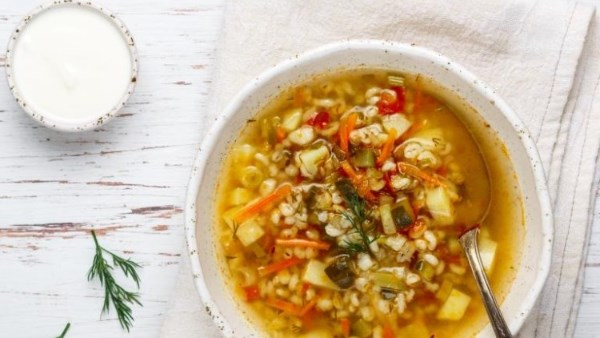 شوربة الفريكة بالبطاطس – طريقة التحضير