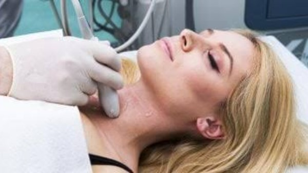 علاج ألفا الجديد يحقق نتائج واعدة في سرطان الغدة الدرقية المقاوم لليود المشع