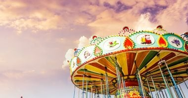 تفسير حلم الملاهى: قرارات مهمة وتغييرات مفاجئة وروابط قوية