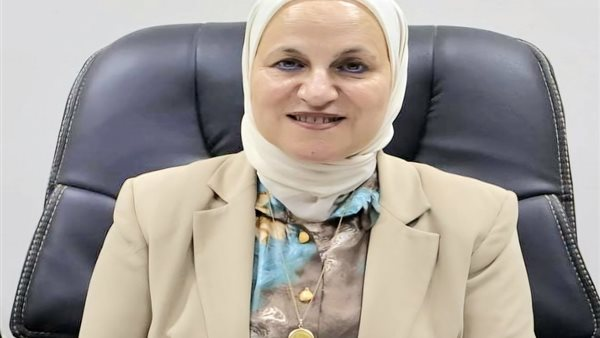 وكيل تعليم القاهرة يزور مدارس وسط القاهرة: الانضباط والذكاء الاصطناعي