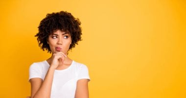 إتيكيت التعامل مع الشخصية الفضولية في حياتك