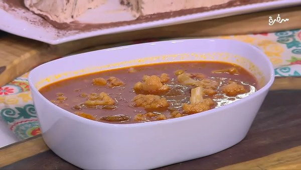 قرنبيط مطبق باللحمة: وصفة جديدة