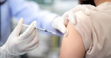 جدل واعتراضات.. أمريكا تعتزم وضع تحذير قوي على لقاحات كورونا