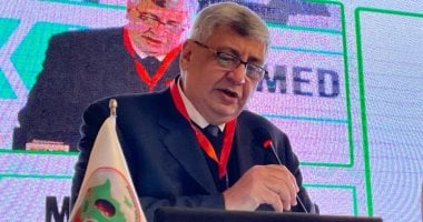 مستشار الرئيس للصحة يوصي بالبقاء في المنزل عند ظهور أعراض A(H1N1)